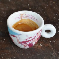 Espresso in a proper, china cup, courtesy of Bean About Town, South Bank Centre. And such a pretty cup too :-)
