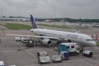 A United Boeing 757 at the stand at Manchester Airport, waiting to fly me to Newark.