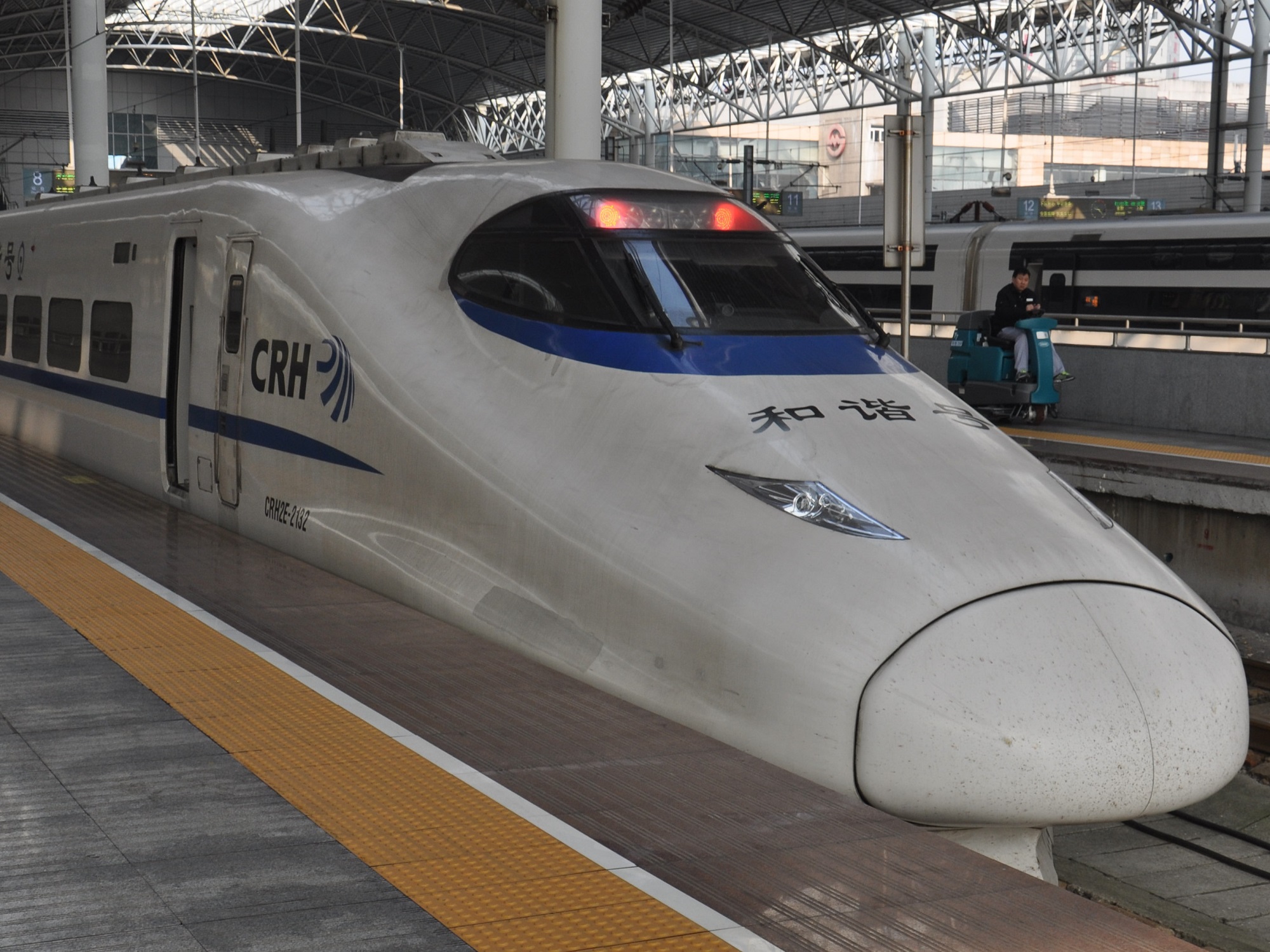 My high-speed sleeper train, forming the D321 service, waiting on Platform 5 at Beijing South Station to take me to Shanghai.