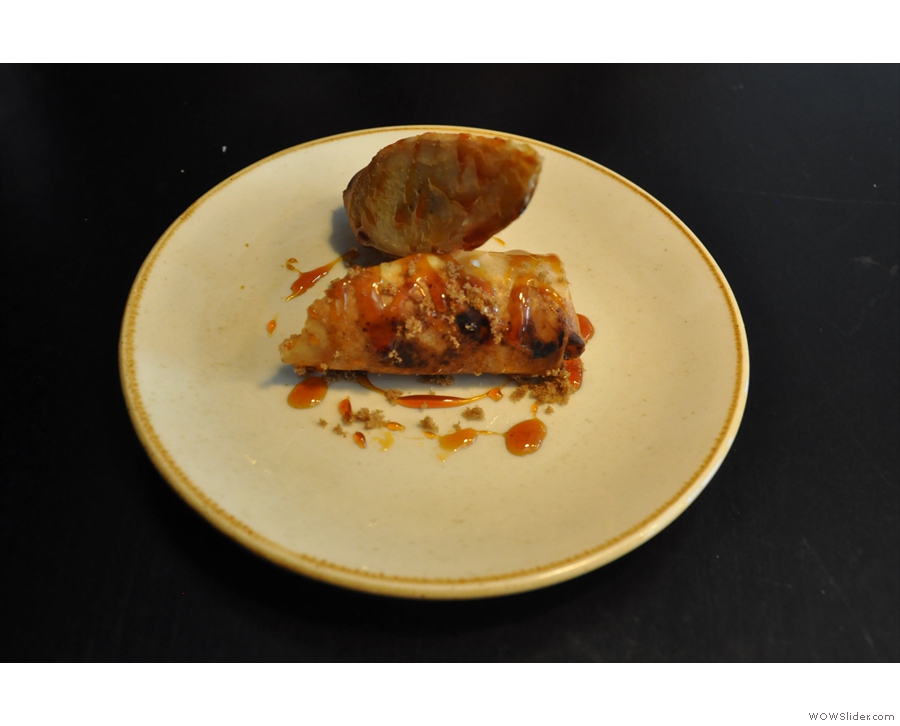 And here's my turon, a banana spring roll with a caramel glaze.