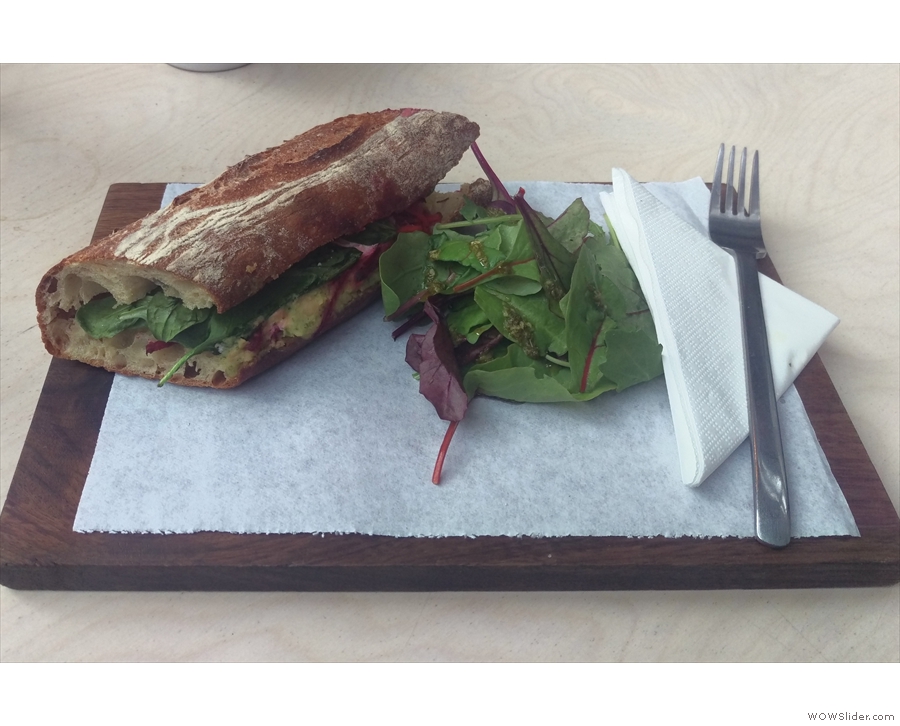 I was there for brunch and went for a (toasted) beetroot + carrot sandwich...