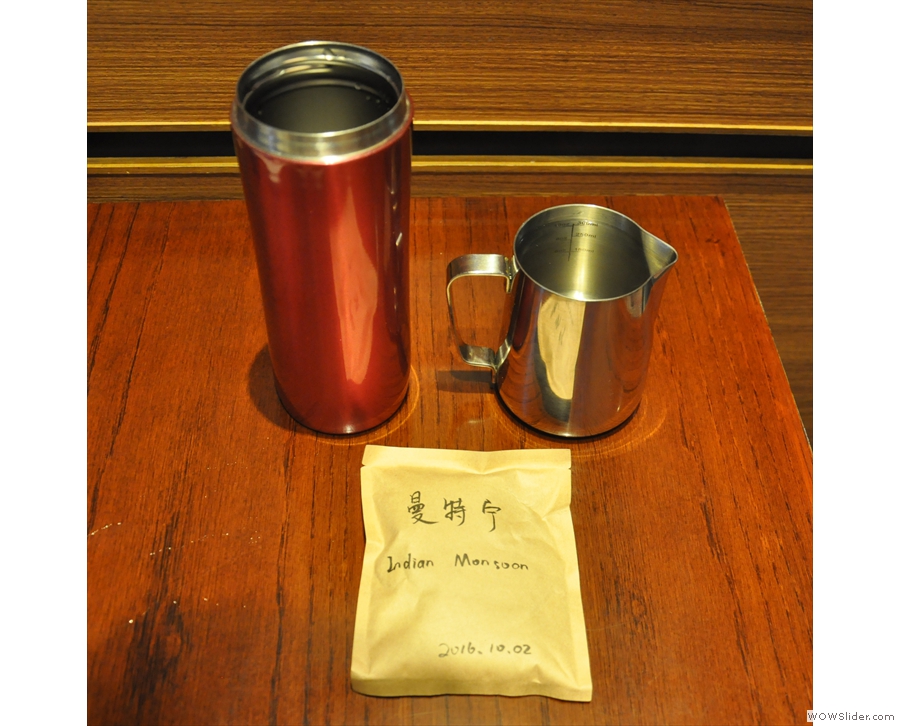 I had a special gift, a sachet of freshly roasted coffee from Blue King.