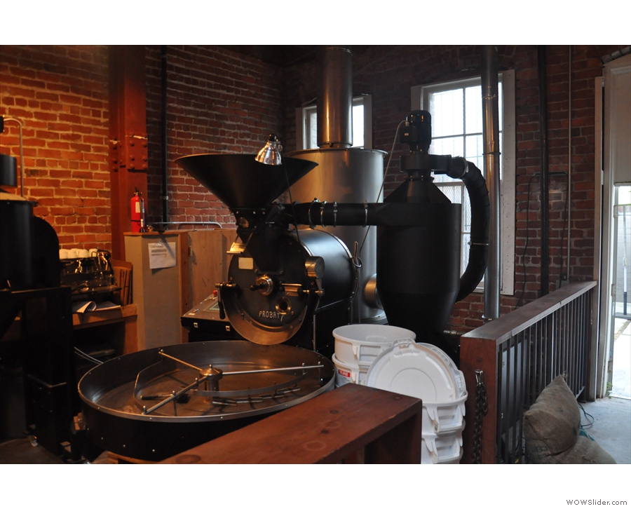 ... while opposite it, on the left, is the roaster, a refurbished vintage Probat UG22.