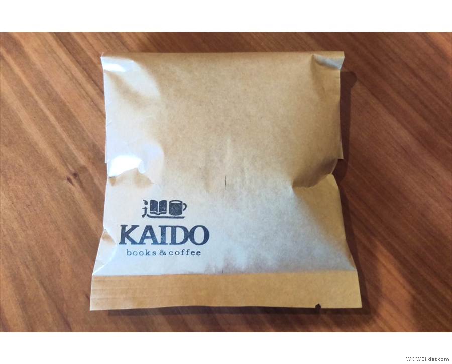 ... while I got this Yirgacheffe Wolleka from Kaido Books and Coffee in Tokyo.