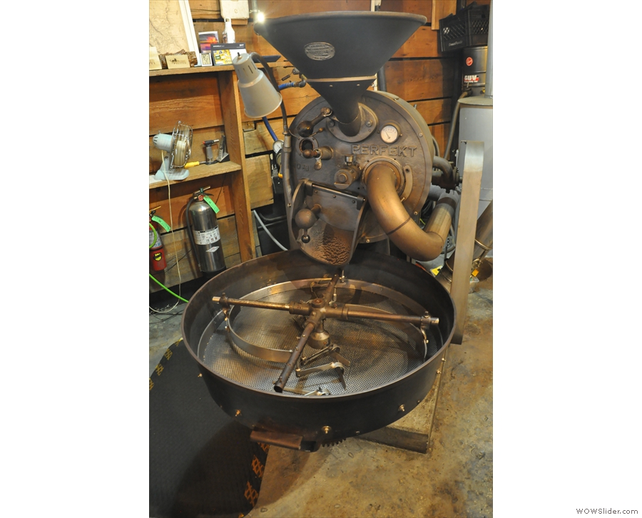 For more on this magnificent machine, please see my Meet the Roaster piece on Panther.