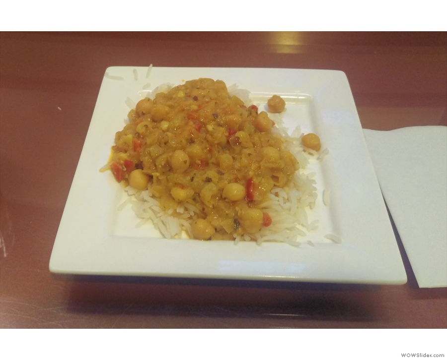 I went for a (spciy) chickpea curry, which turned out to be the best airport food I've had.
