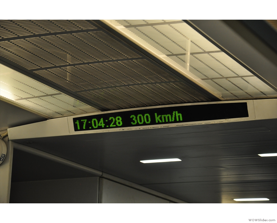 300 km/h! That's even faster! And sadly as fast as I would go on my way into Shanghai.