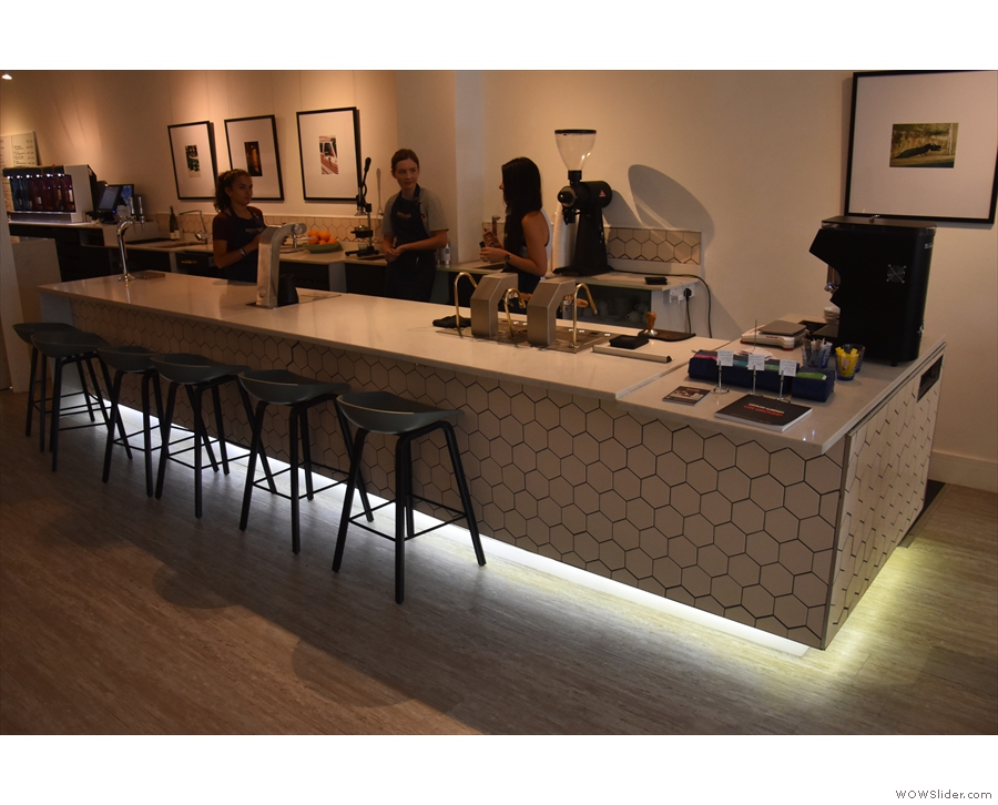 Opposite the piano is a second counter/bar, which is where the coffee magic happens...
