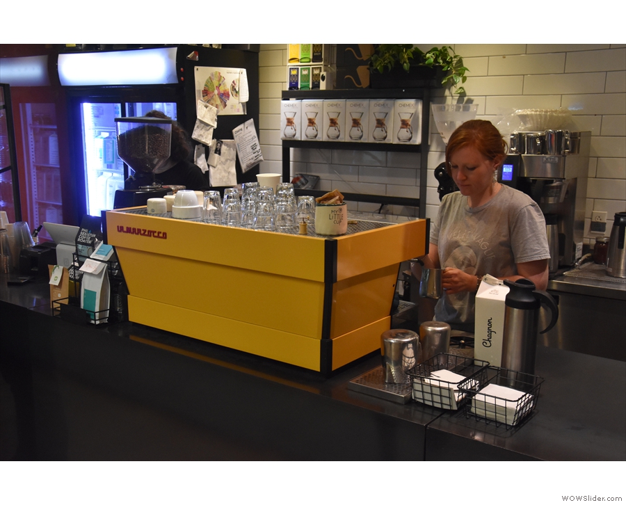 ... so I decided to have a shot from the yellow La Marzocco Linea.