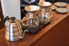 ... while down the side, there's room for a pour-over set-up of kettle & Kalita Wave filters.