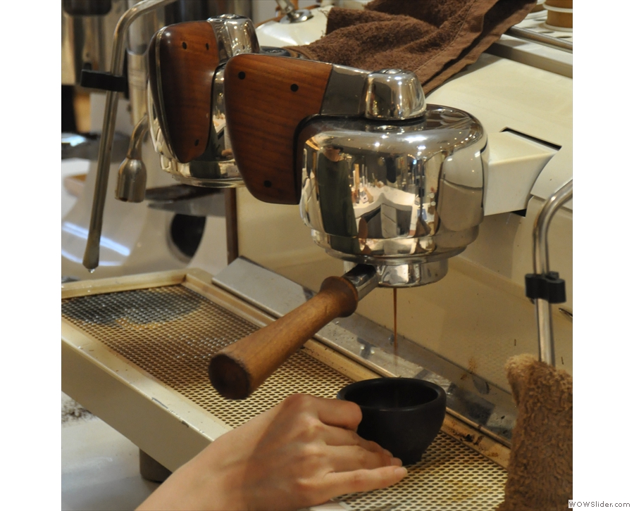 ... at the end of the counter, you get a good view of the espresso extracting.