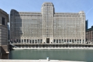 We'll end with my rCup looking suitably tiny against the vast bulk of the Merchandise Mart.