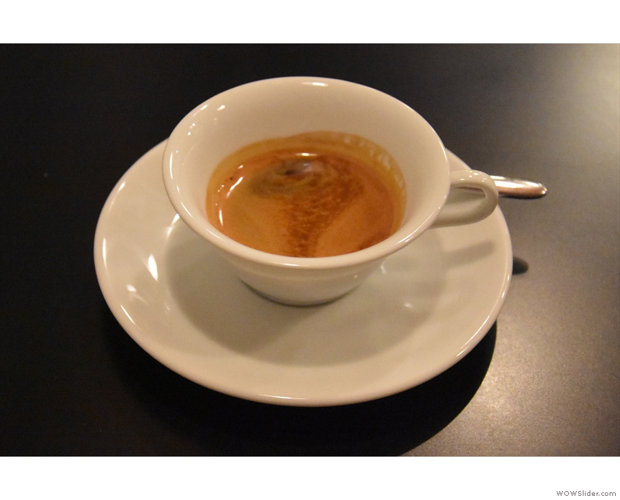 The second shot comes in the same wide-brimmed cup that was used by Miki Suzuk.