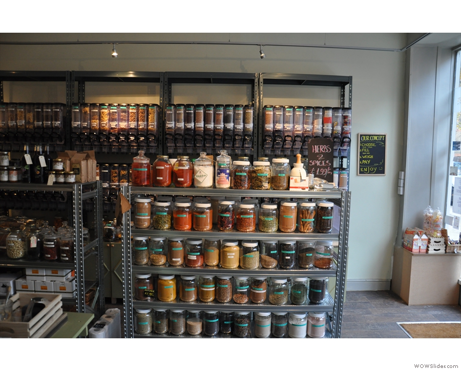 Another view of the spice rack.
