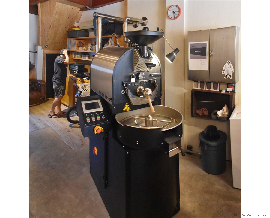 ... while here's the roaster itself, looking very handsome in the summer of 2018.