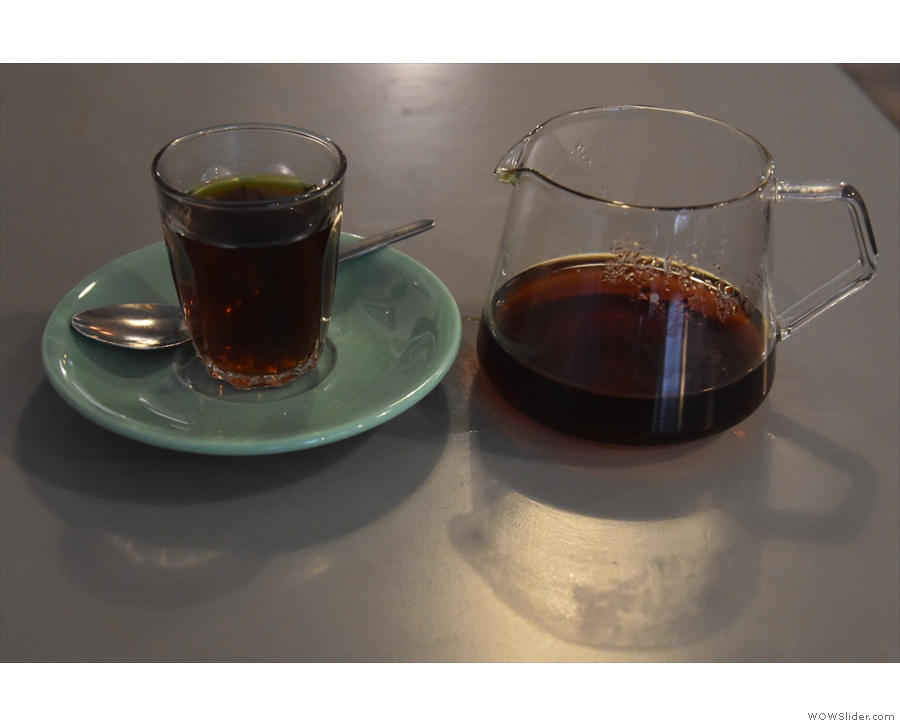 ... which I paired with a V60 of the Finca Santa Isabel from Guatemala...