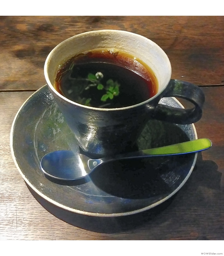 Hirano Coffee, a coffee shop/roastery in a traditional Japanese house in Nagano.