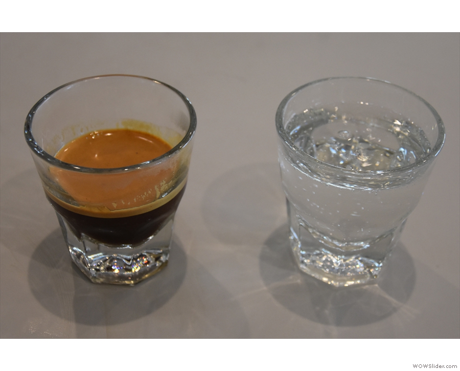 Turning to coffee, I decided to have an espresso, served with a glass of sparkling water.