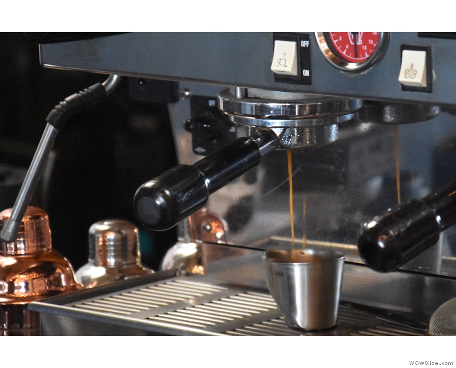 ...and I love watching espresso extract. Nice stream, by the way.