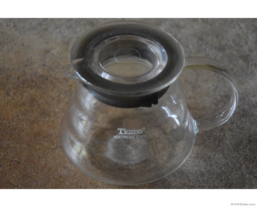 ... while here's the other one. Glass allows you see how well your coffee's extracting.