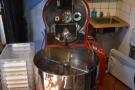 The roaster, a 10 kg Toper, is at the back.