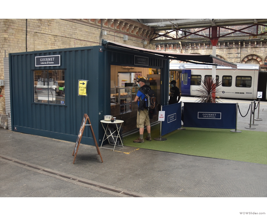 A familiar sight at Crewe Station: it's the Gourmet Coffee Bar at the end of Platform 5!