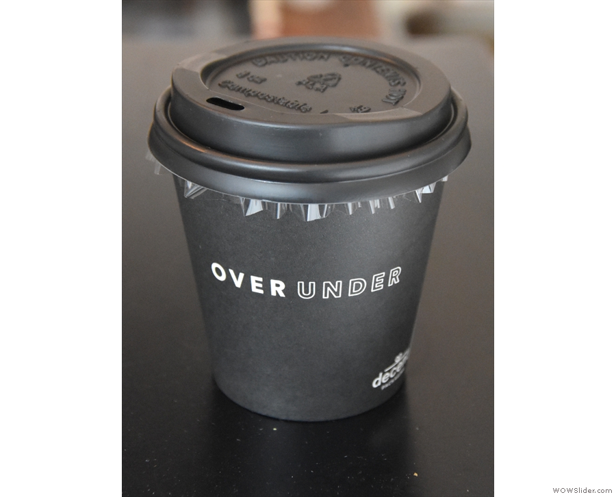 ... disc which goes over the coffee and under the lid, sealing it tightly. Ingeneous!