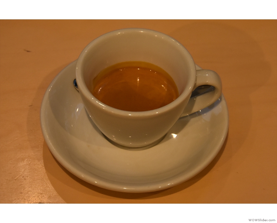 ... then, before I left, the barista pulled me a shot of the Ethiopia Chelelektu to try.