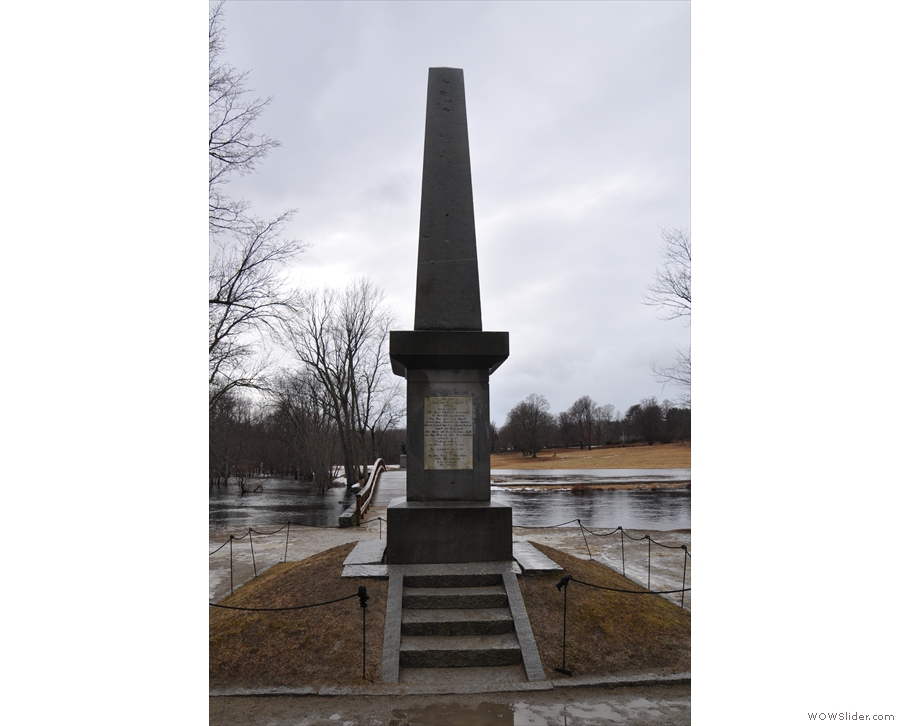 ... the Concord Monument, commemorating the battle on one side...