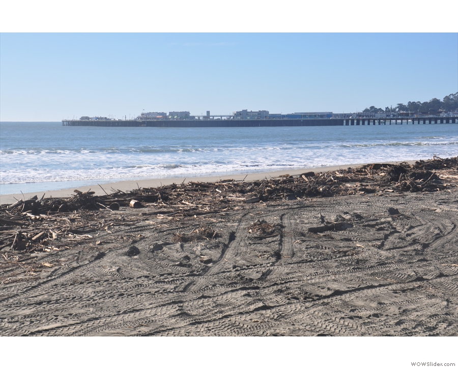 Looking the other way, here's the view west towards Santa Cruz Wharf...