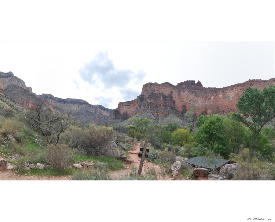 A panorama from the campground, where I stopped for a break, looking back to the South Rim. I've got to decide: press on to Plateau Point or turn back now? Read on to find out.