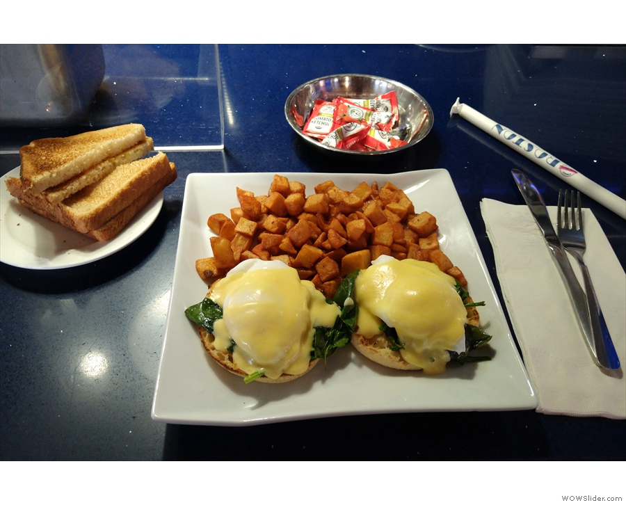 ... a classic American diner, where I had Eggs Florentine and a side of toast for lunch.