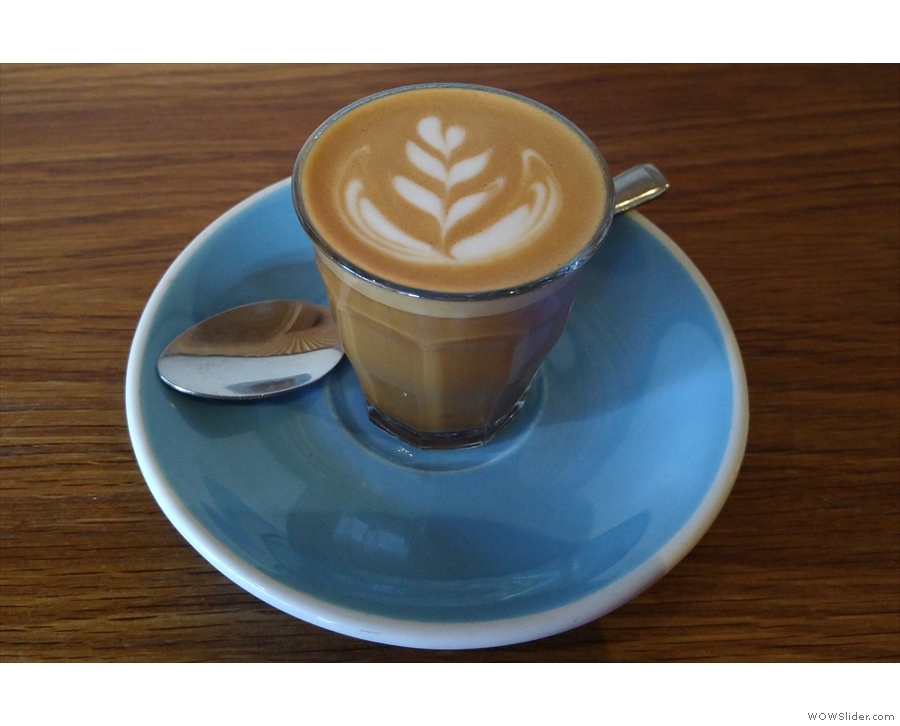 To my surprise, a cortado turned up. The barista had just dialled in the second espresso...