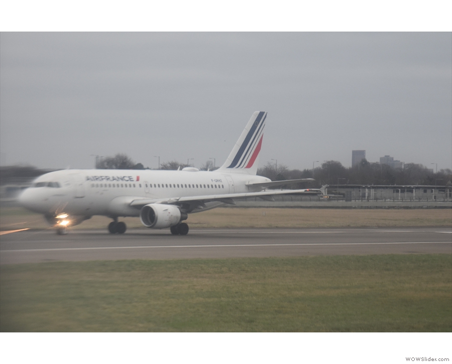 We waited for this Air France A319 to take off on its way to Paris, then it was our turn.