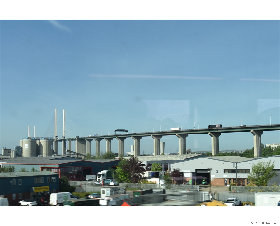 ... where the southbound M25 soars over the river by bridge...