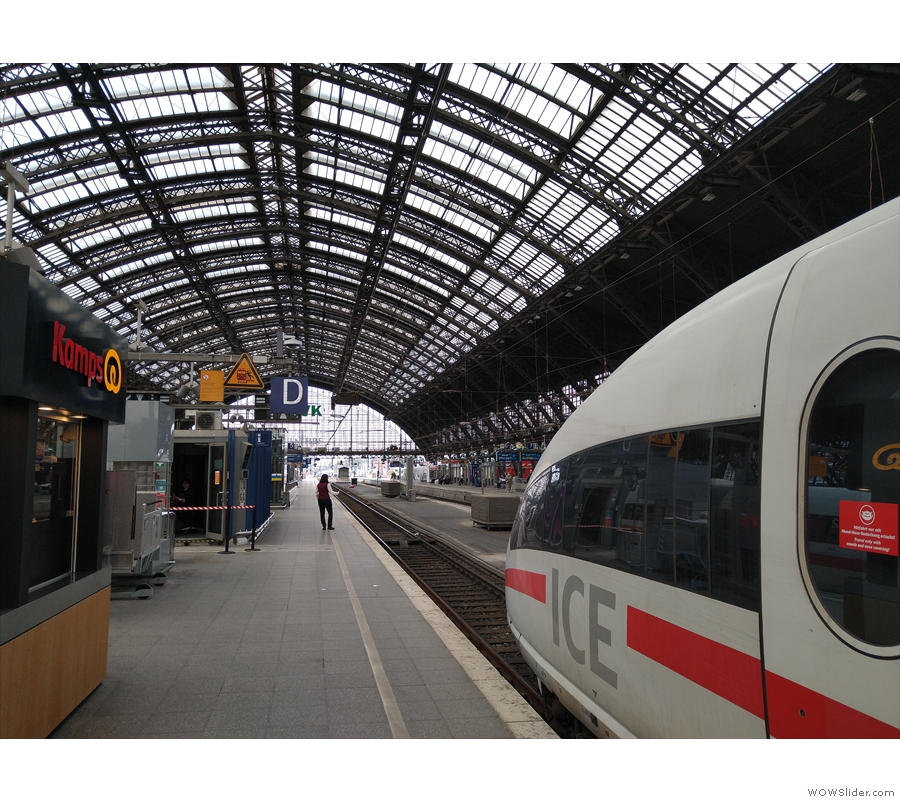 ... Köln, where I had to change trains for another ICE to Berlin.