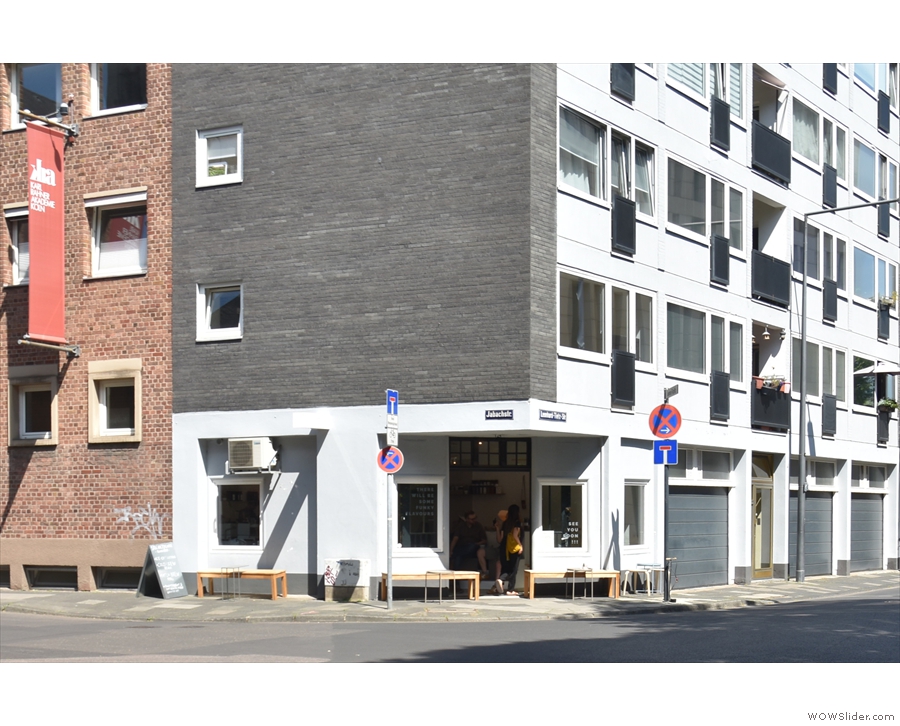Blooming Coffee Bar, a relatively recent addition to Köln city centre.