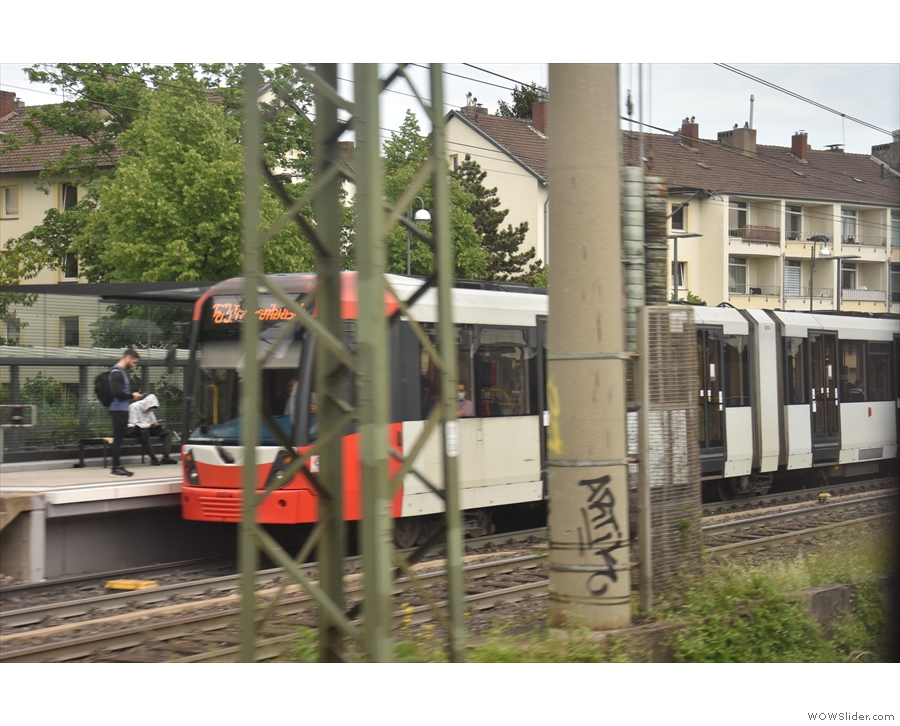 I wonder if I'd have been better off on one of the trams, which run all the way from Köln?