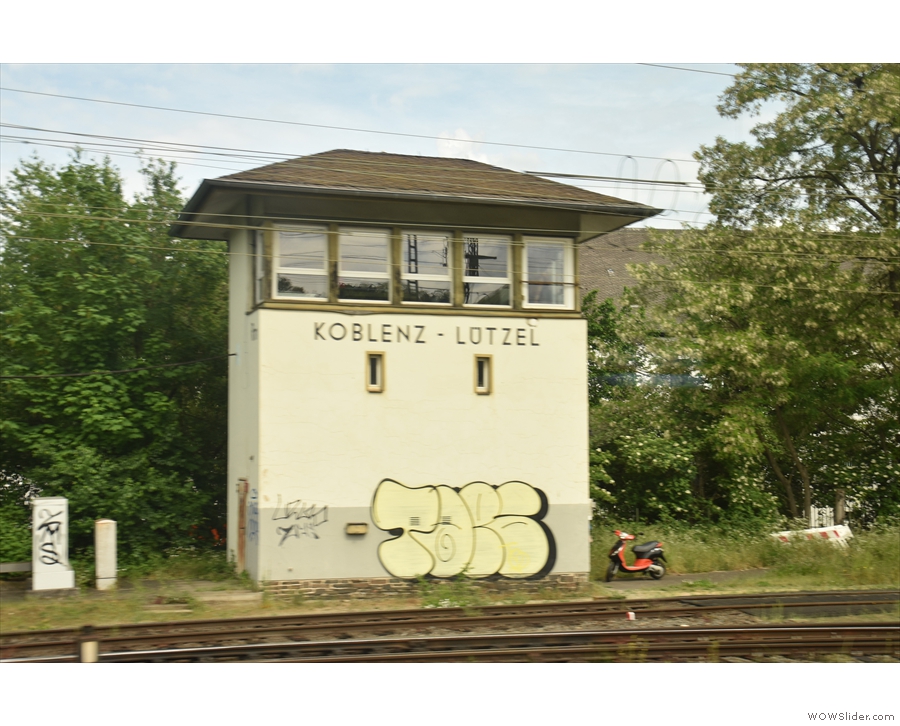 Koblenz - Lotzel signal box. No idea if it's still in use.