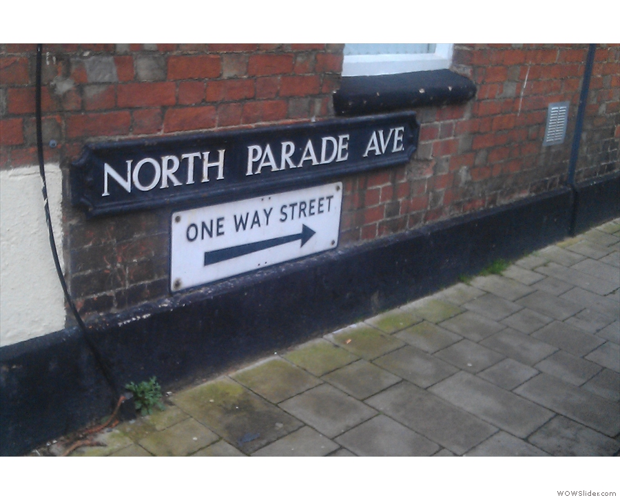 In case you're wondering, you need North Parade Avenue, here at the Banbury Road end.