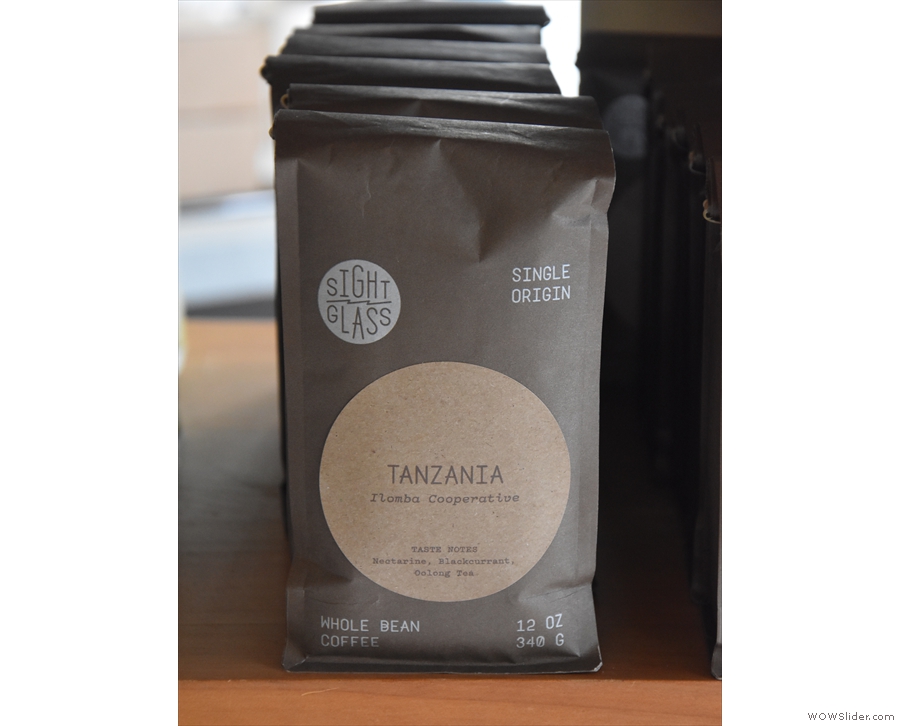 I went for a pour-over, the barista recommending this Tanzania Ilomba Cooperative...