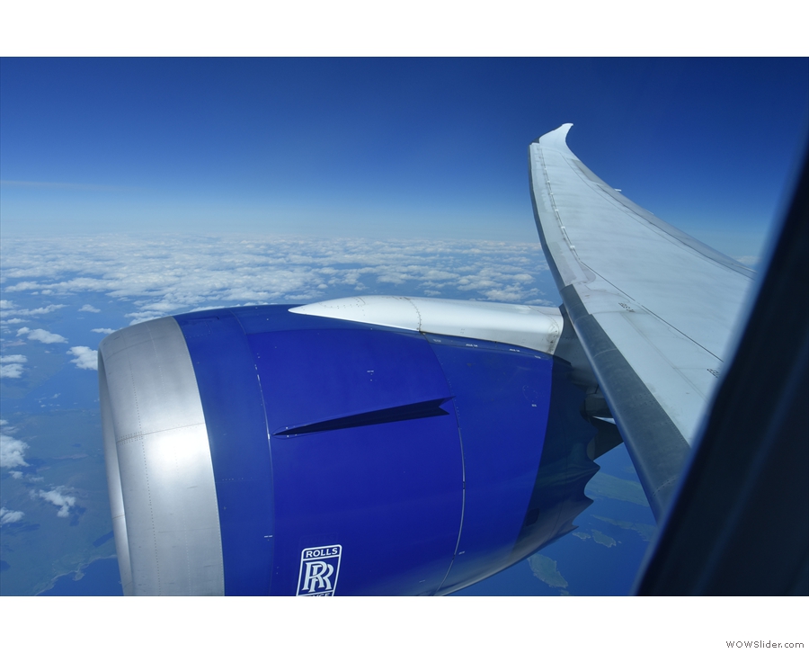 ... so here's a view of the wing of the Boeing 787, which I always think is far too thin!