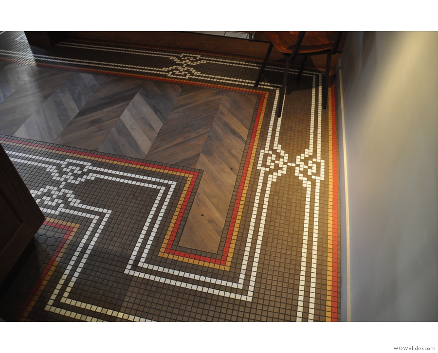 I loved the parquet floor and the tiling around the edges.