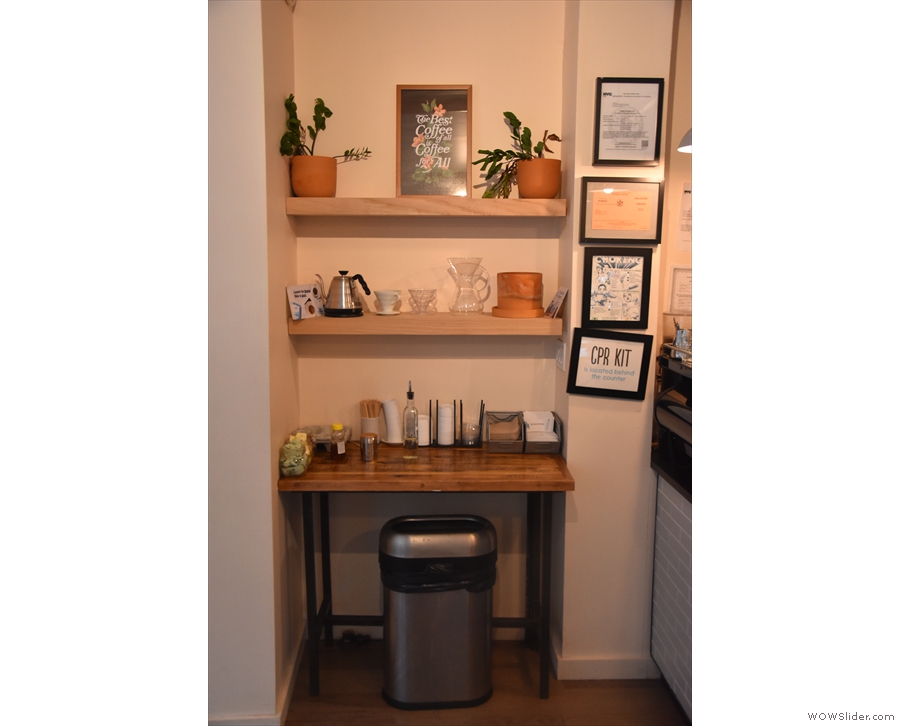 ... takeaway station in a small alcove next to the counter...