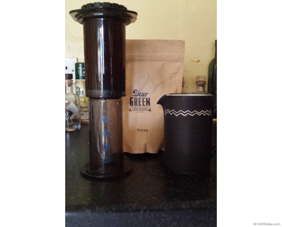 I also had some Kenya, here putting my Aeropress through its paces...