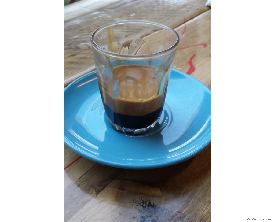 I carried out an in-depth investigation of the espresso. Look at that crema!