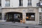 Dose, Dealer de Cafe, on Rue Mouffetard