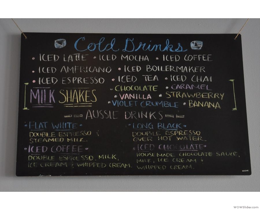 ... while the cold drinks menu also has (hot) 'Aussie drinks' at the bottom.