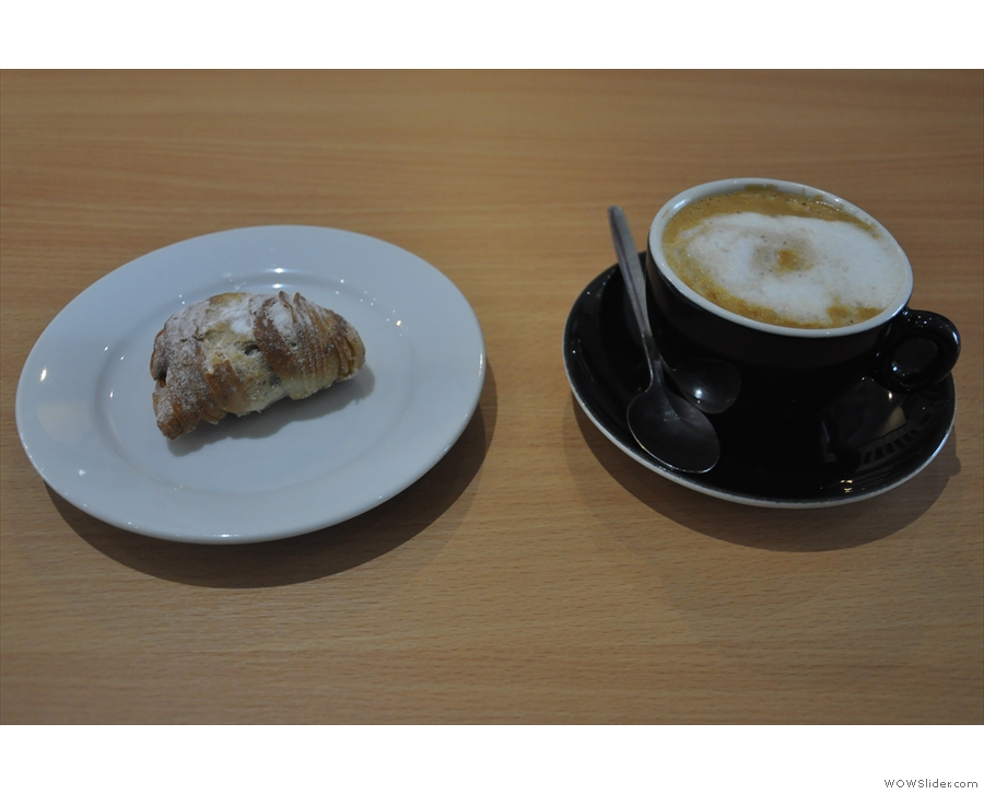 I leave you with my sfogliatine pastry and flat white.