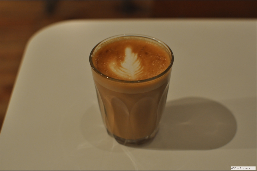 I also went for a decaf flat white which was a single origin Columbian bean and came in a glass.